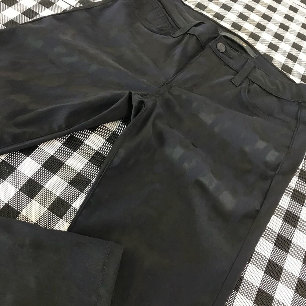 Joe’s Jeans - Picture 4 of 8